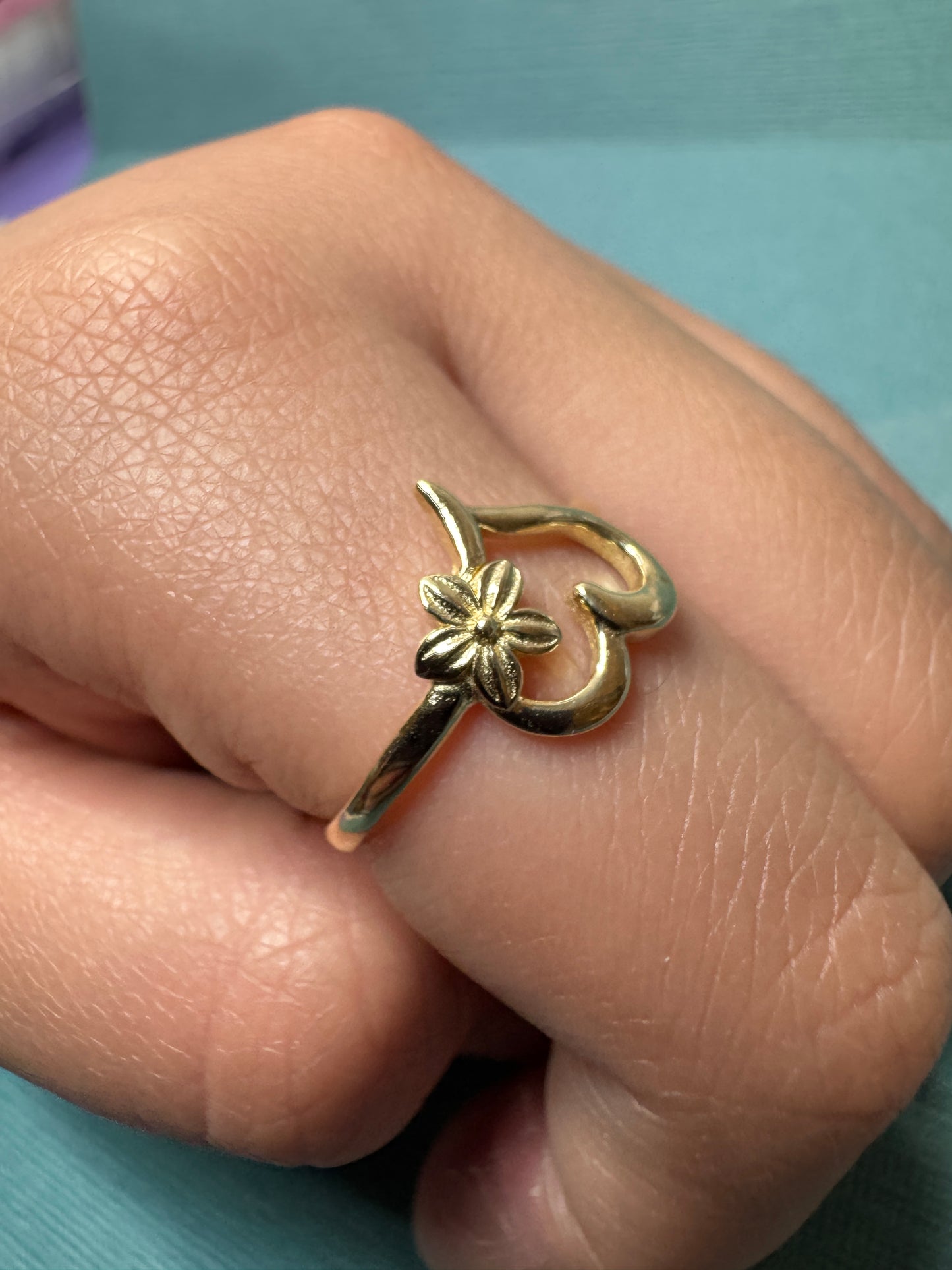 14K solid gold heart and flower