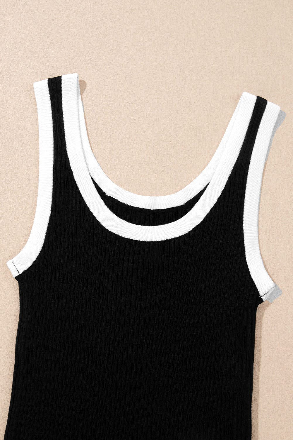 Black Colorblock Tank Top. GCollection
