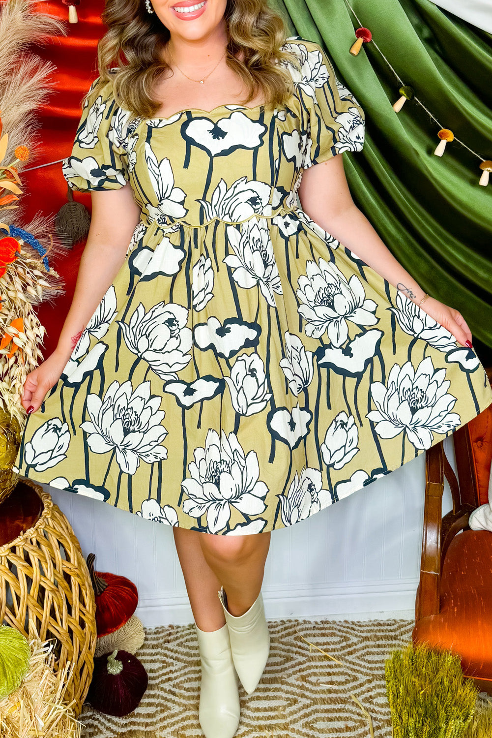 Green Plus Size Floral Print Dress. PSCollection