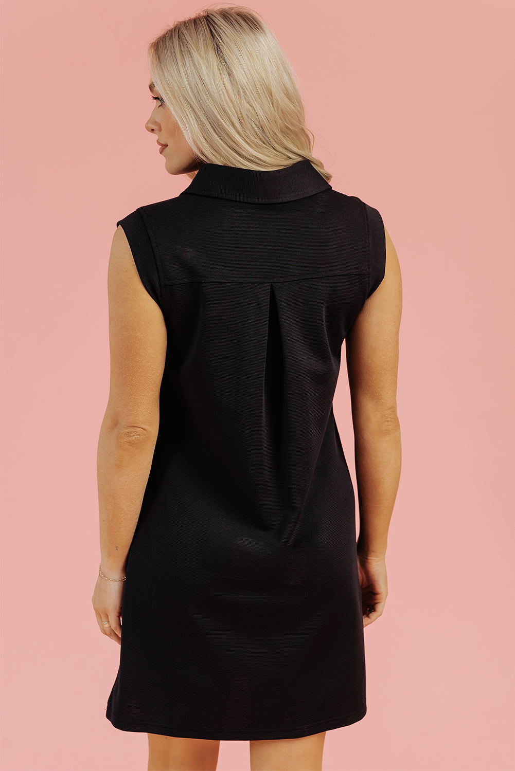 Black Solid Color Sleeveless Mini Dress. GCollection