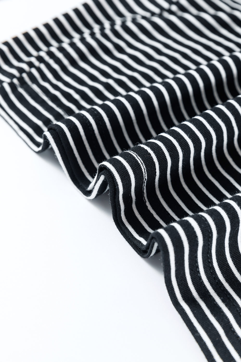 Black white Striped Print Buttoned Wide Leg Sleeveless Jumpsuit. GCollection