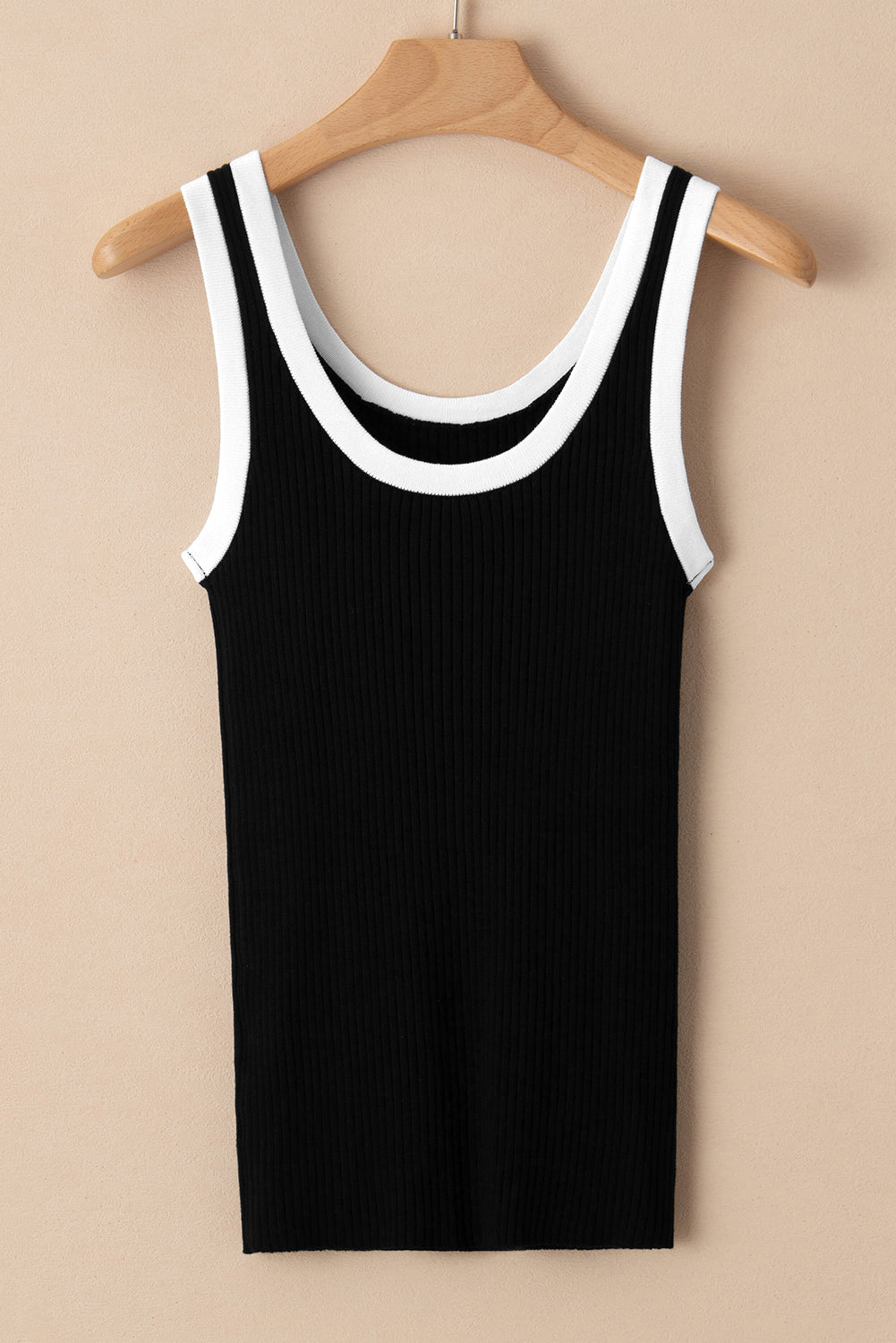 Black Colorblock Tank Top. GCollection