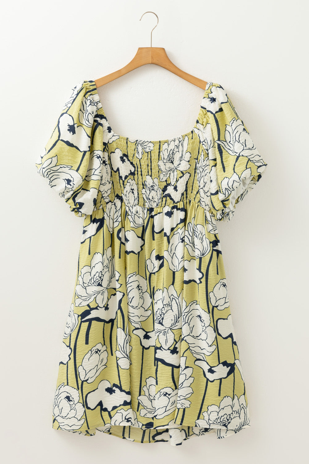 Green Plus Size Floral Print Dress. PSCollection