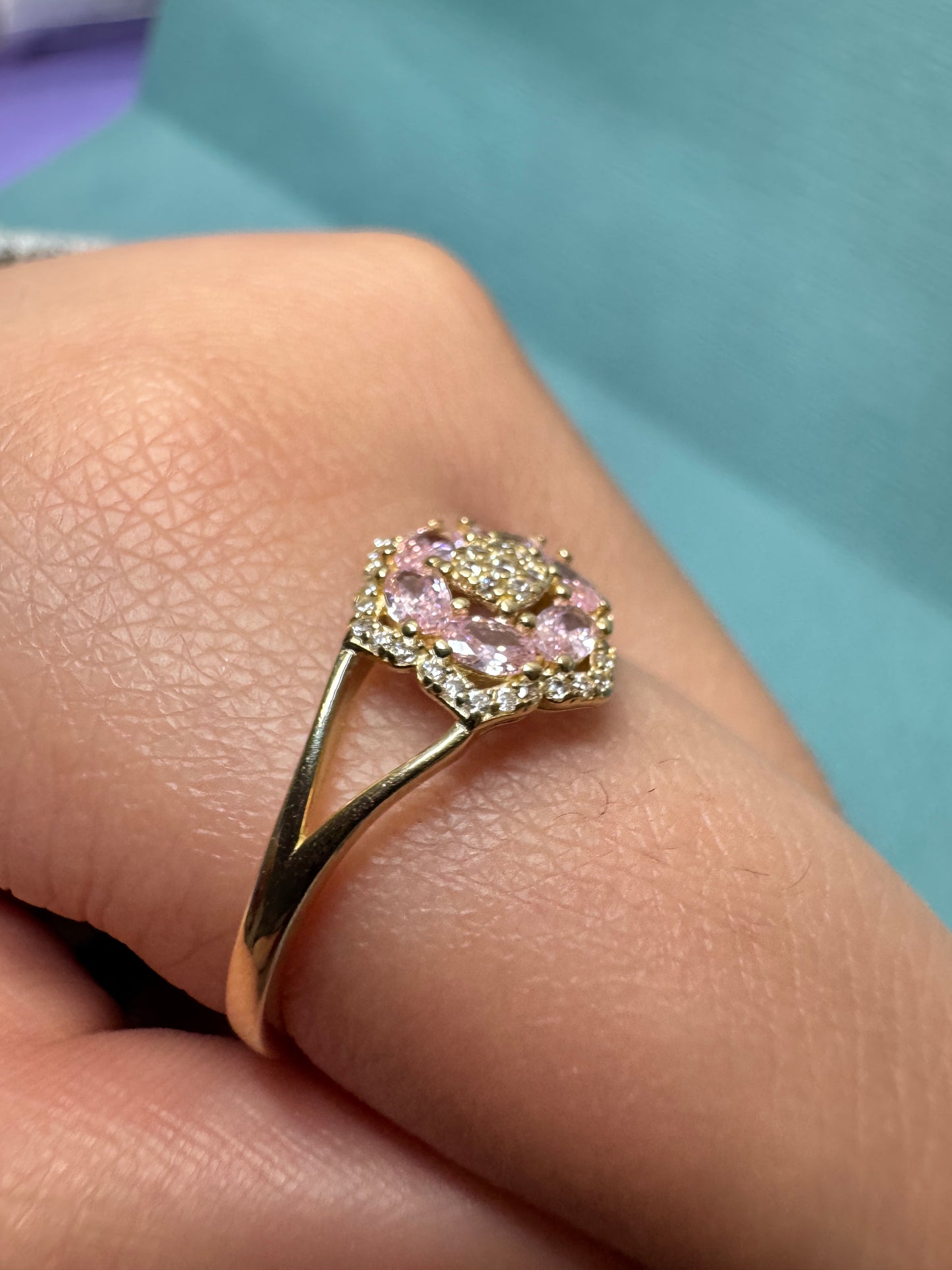 14K solid gold flower ring with light pink stones