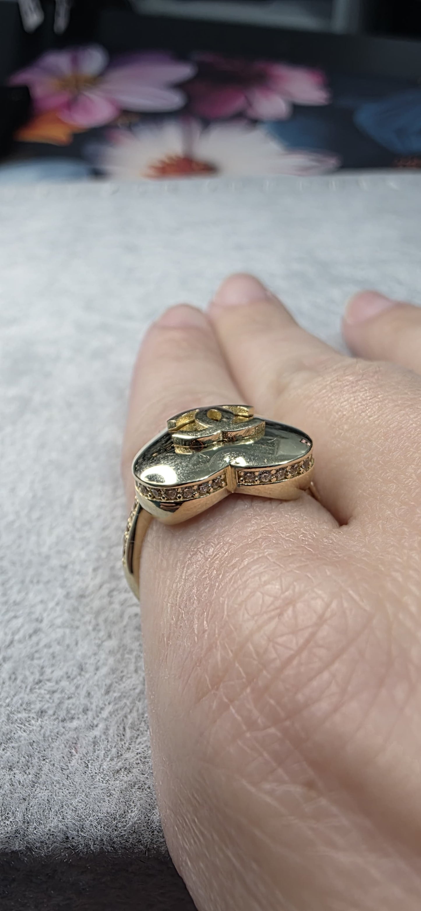 14K solid gold CC puffy heart ring with white stones.