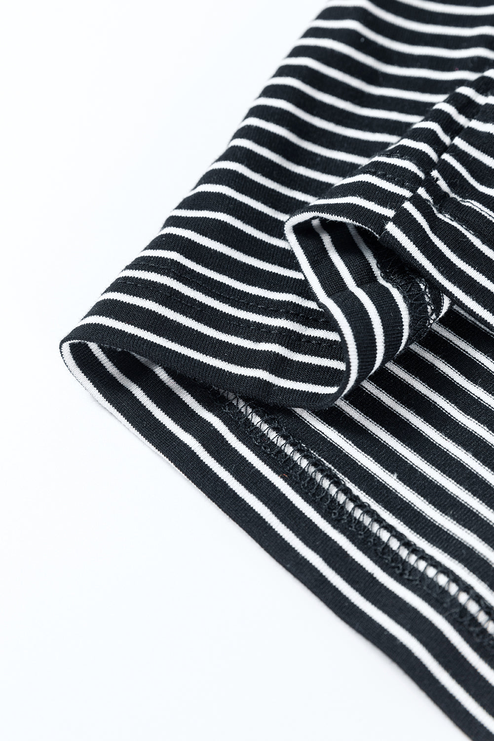 Black white Striped Print Buttoned Wide Leg Sleeveless Jumpsuit. GCollection