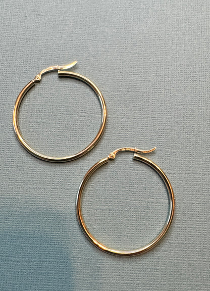 10 K gold plain hoops