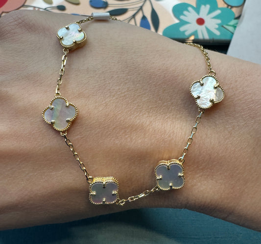14K gold clover bracelet