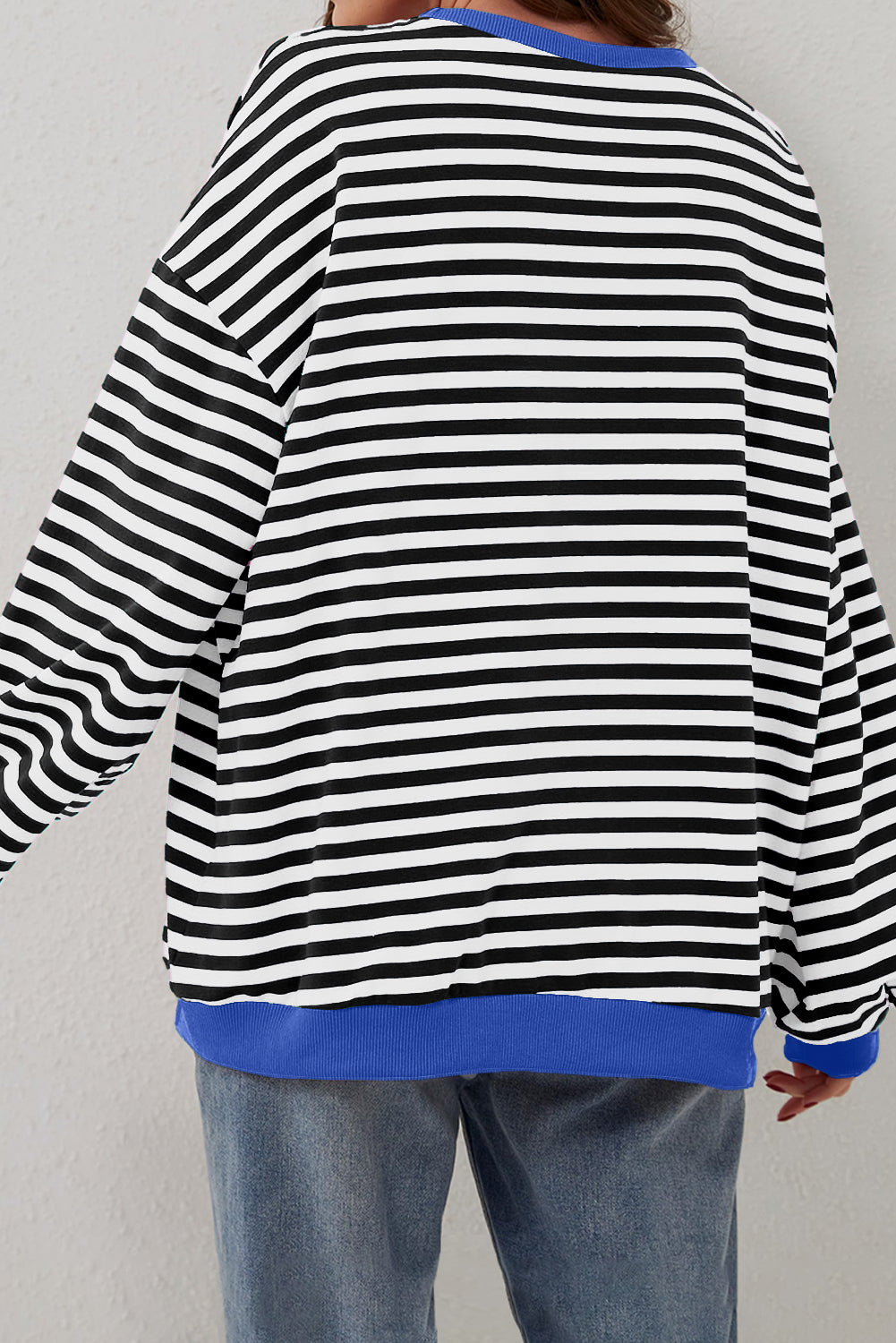 Black Stripe Oversized Contrast Trim Sweatshirt. GCollection