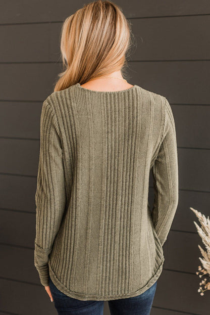 WS. Green V neck knitted top