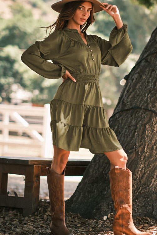 Green ruffled dress with balloon sleeves