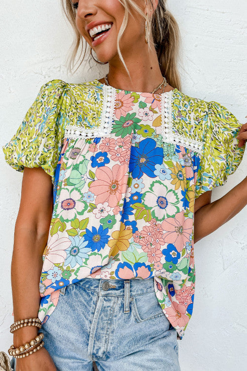 Green floral and bubble sleeves blouse. WS