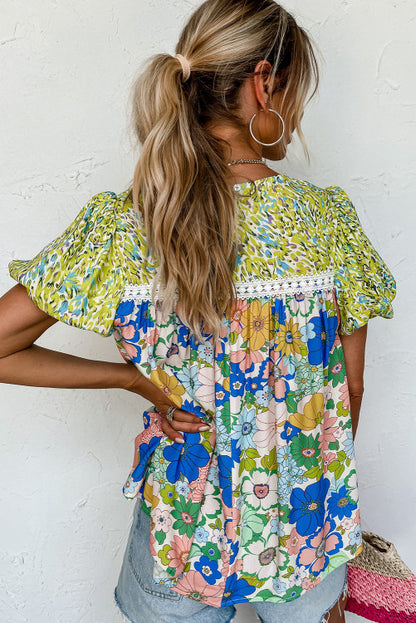 Green floral and bubble sleeves blouse. WS