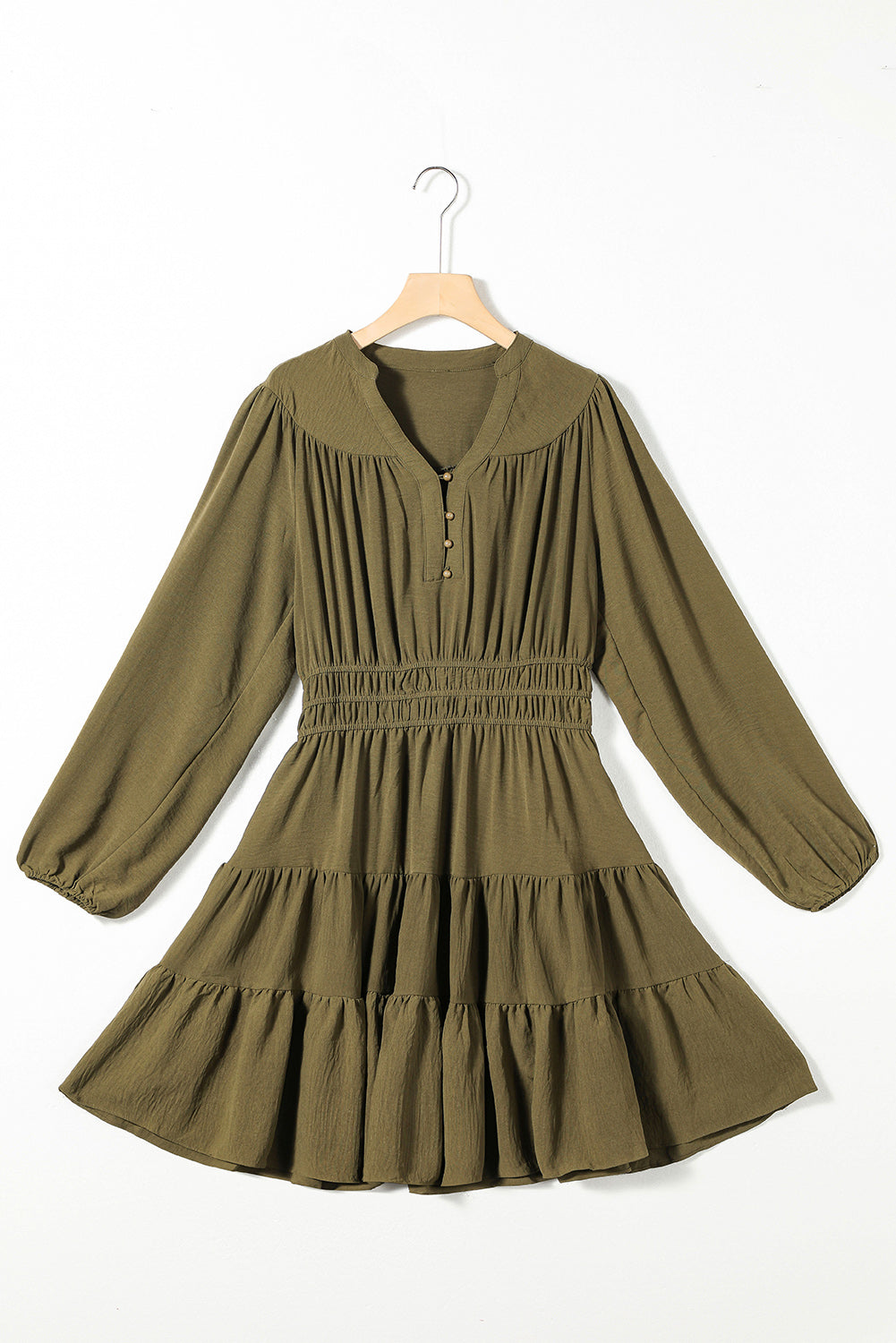 WS. Green ruffled dress with balloon sleeves