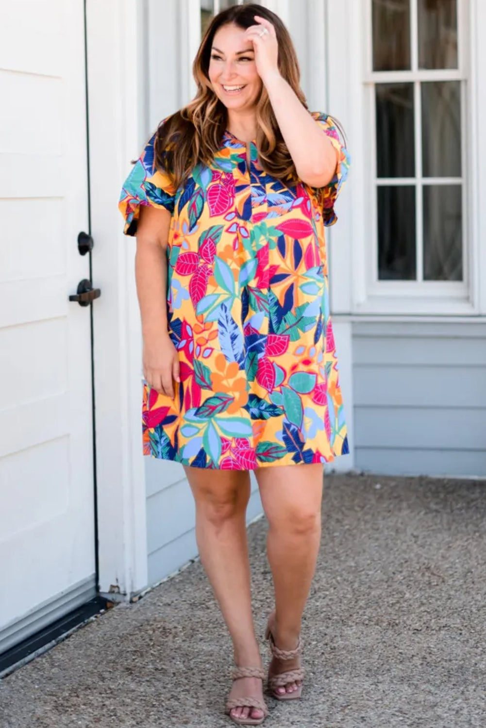 Multicolour Plus Size Leafy Print Split Neck Short Sleeve Dress. PSCollection