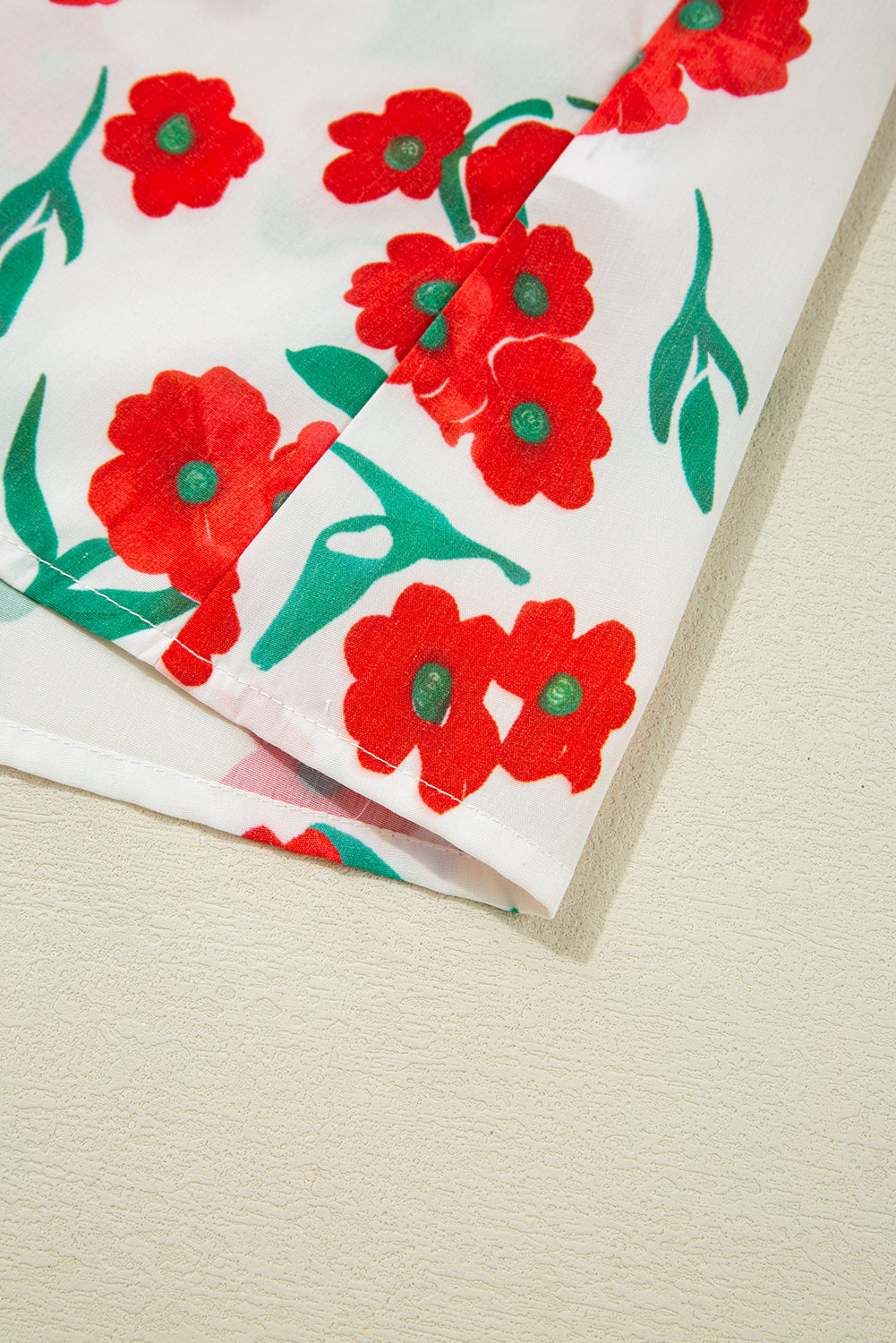 Red Floral Print Ruffled Puff Sleeve. GCollection