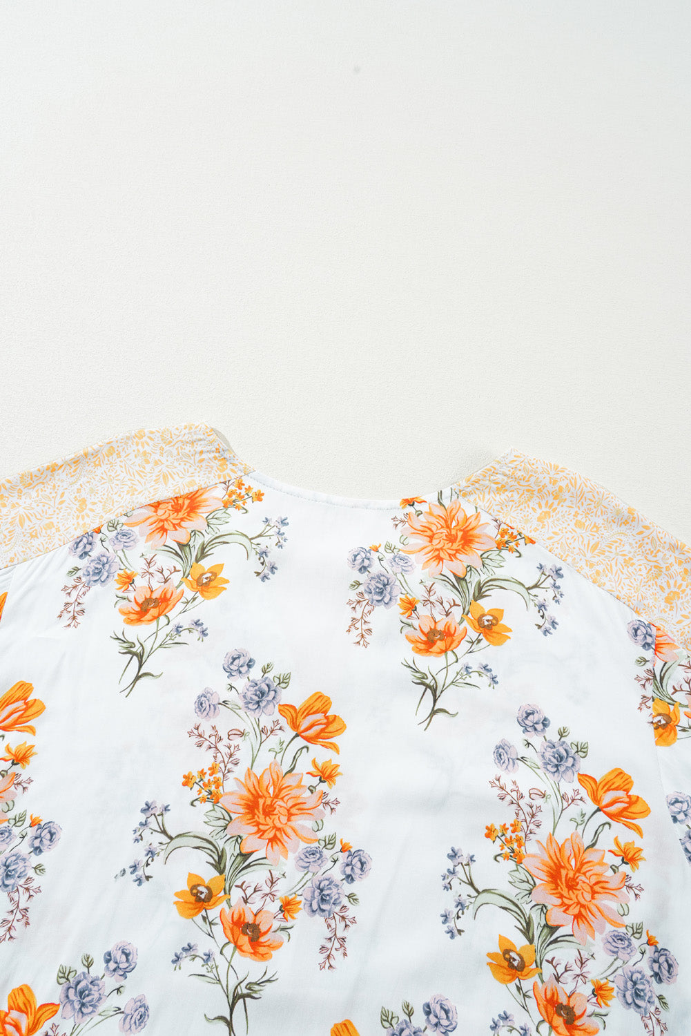 White Floral Print V Neck Puff Sleeve Blouse. PSCollection