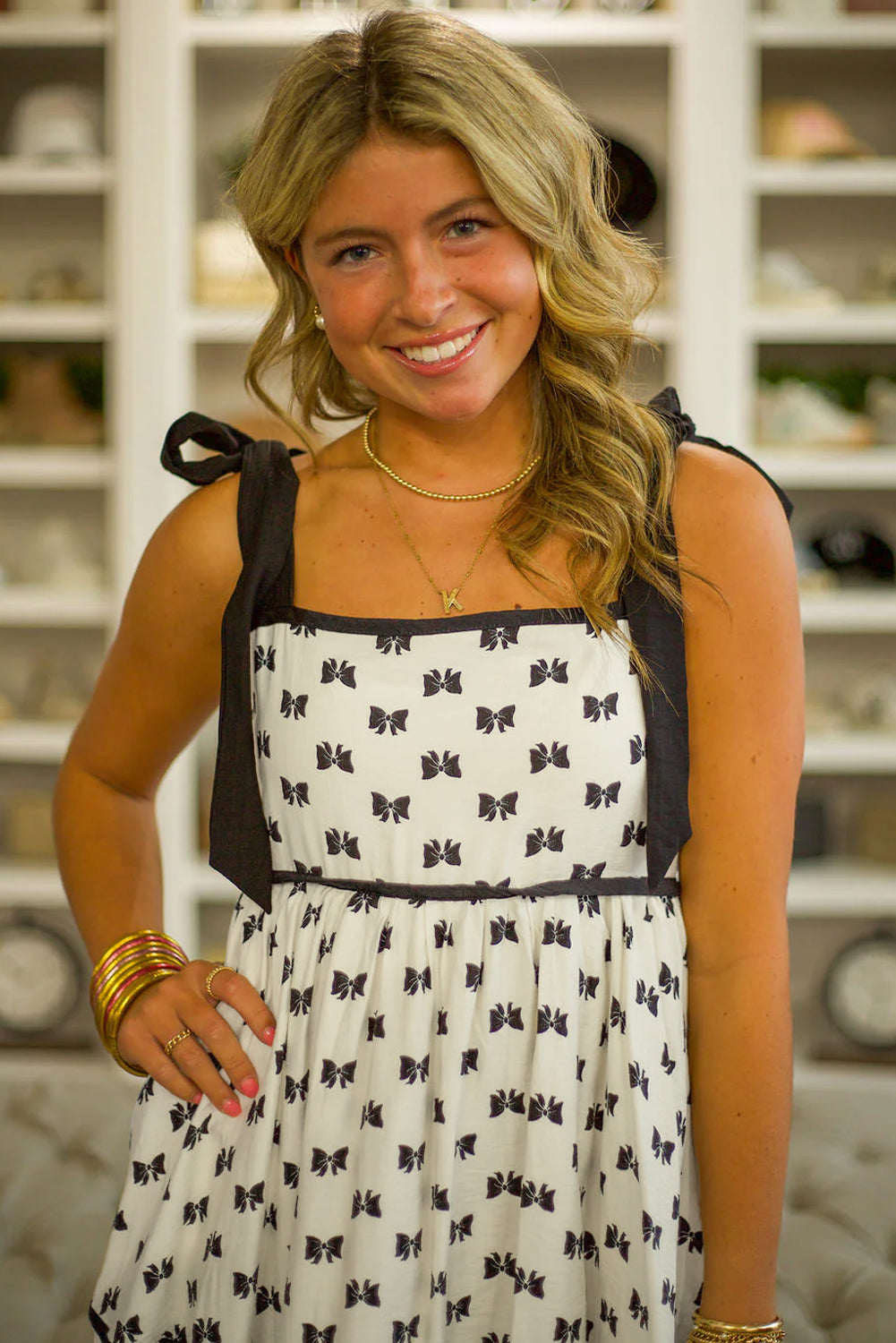 White Bow Knot Color Contrast Trim Knotted Shoulder Mini Dress. GCollection