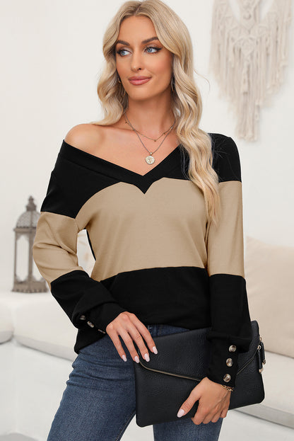 Colorblock Long Sleeve V Neck Top. GCollection